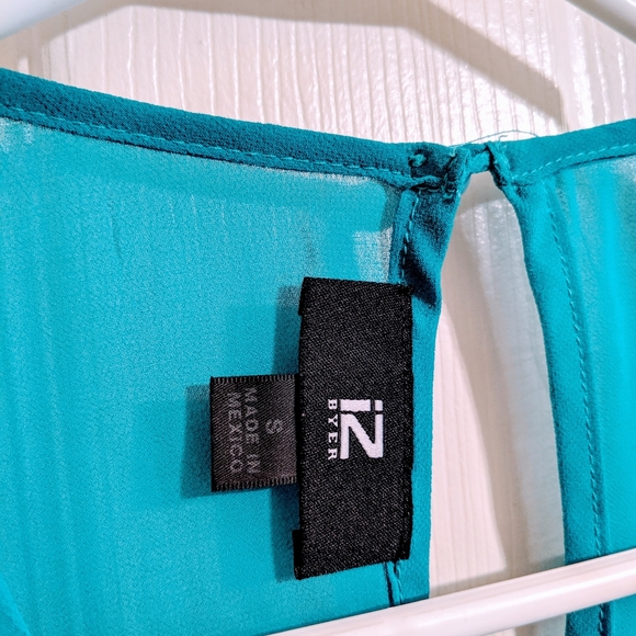 Turquoise Shear Tank - Picture 2 of 2